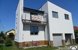 Casa de vanzare, ideala pentru o familie, 250 mp utili, complet mobilata!