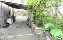 Casa renovabila de vanzare 97 mp utili, teren 213 mp, front 45 m la 3 strazi