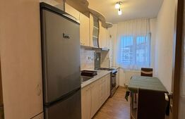 Apartament 1 camera, decomandat, parcare, zona Florilor 