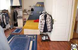 Casa de vanzare cu 6 camere, TERASA de 200 mp, in zona Hotelului Belvedere!