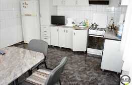 Casa de vanzare cu 6 camere, TERASA de 200 mp, in zona Hotelului Belvedere!