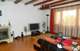 Casa individuala cu 220 mp utili si 605 teren, S+P+1E