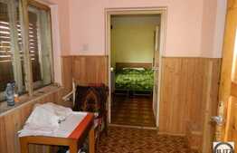 Casa de vanzare, 100 mp utili, teren 550 mp si un front strada de 15 ml!