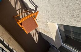 Apartament 3 camere, 58 mp, parcare, intermediar, zona Florilor