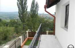 De vanzare casa in zona Borhanci, 128 mp utili cu 250 mp gradina. Semifinisat!