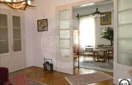 Vanzare casa ultracentrala, 360 mp utili, teren 400 mp, cu pod mansardabil