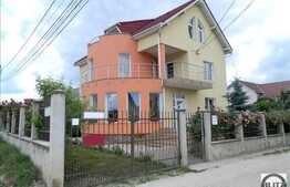 Vanzare casa individuala, 270 mp utili, teren 779 mp, front 50 ml la 2 strazi