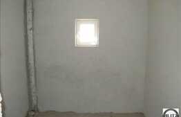 Vanzare casa 270 mp utili, cu teren 600 mp, zona de case, semifinisata