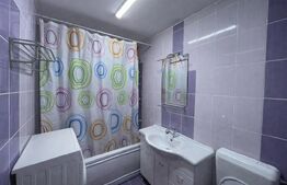 Apartament luminos 3 camere,  58 mp, etaj intermediar, parcare, zona Florilor