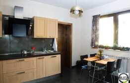 Vanzare casa 239 mp utili, teren 515 mp, acces din drum privat, zona linistita