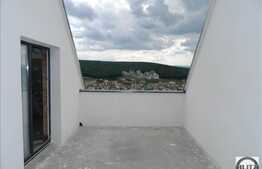 Vanzare casa insiruita, P+E+M, 137 mp utili. Panorama superba!