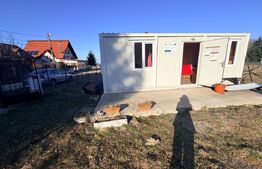 Teren intravilan de vânzare – Sâmbăta de Sus +4 ATV-URI + 1 CONTAINER DE 21 MP