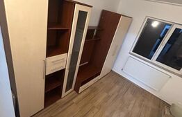 Garsoniera cu baie proprie, 24 mp, etaj 2, centrala, mobilata, utilata - Brasov