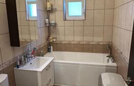 Apartament decomandat, 2 camere, mobilat si utilat, parcare, zona Eroilor