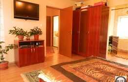 Duplex de vanzare, suprafata 100 mp si teren 160 mp, zona linistita!