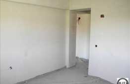 Apartament cu 3 camere, 54 mp, semifinisat, imobil nou, parcare inclusa