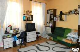 Vanzare casa, 83 mp utili, zona strazii Motilor, teren 163 mp, renovata