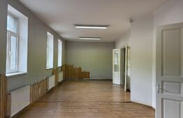 Apartament ultracentral cu curte, 2 unități locative. Str. Pitesti