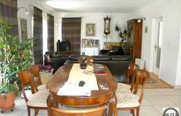 De vanzare casa, 210 mp utili  si 600 mp teren