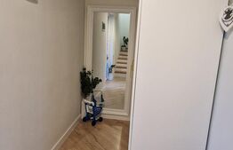 Casa moderna cu 4 camere, gradina de 40 mp, 2 parcari subterane, Terra