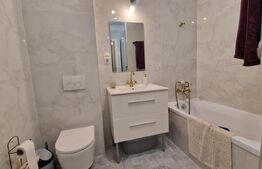 Casa moderna cu 4 camere, gradina de 40 mp, 2 parcari subterane, Terra