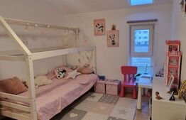 Casa moderna cu 4 camere, gradina de 40 mp, 2 parcari subterane, Terra