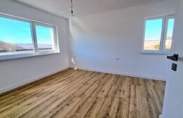 Casa individuala, 120 mp, 4 camere, 421 mp gradina in zona Vivo