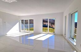 Casa individuala, 120 mp, 4 camere, 421 mp gradina, zona Vivo