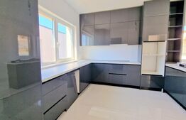 Casa individuala, 120 mp, 4 camere, 421 mp gradina in zona Vivo