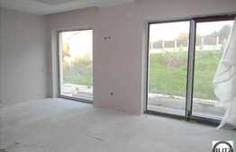 Vanzare casa 4 camere, 300 mp, D+P+E, teren 700 mp, garaj dublu, zona linistita!