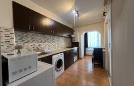 Apartament 3 camere, 60 mp, parcare, zona Sesul de Sus