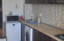 Apartament 3 camere, 60 mp, parcare, zona Sesul de Sus