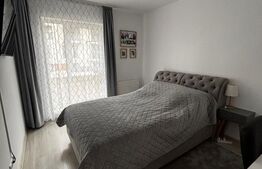 Apartament luminos, cu 3 camere, 75 mp, etaj intermediar, zona Eroilor