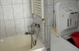 Apartament cu 1 camera, 38 mp, decomandat, zona Piata Unirii