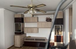 Închiriez apartament 3 camere – 66 mp, parcare