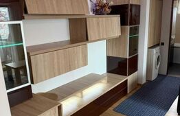 Închiriez apartament 3 camere – 66 mp, parcare