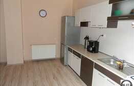 Casa de vanzare 300 mp utili, teren 430 mp, imobil nou din 2002!