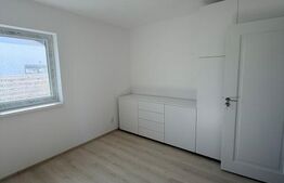 Casă de vânzare în Sânpetru –INTABULATA, 3 CAMERE 500MP, SEMIMOBILATA 