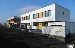 Casa de vanzare, semifinisata, 180 mp utili, teren 450 mp, front stradal 15 ml!