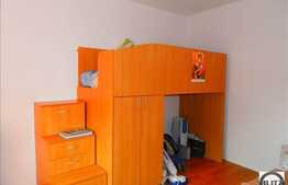 Casa de vanzare, 138 mp utili, teren 333 mp, P+M, zona Oasului!