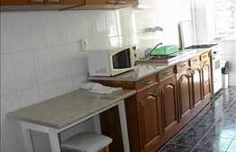 Apartament cu 2 camere decomandat, 60 mp, in zona strazii Horea + terasa 12 mp