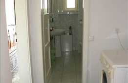 Apartament cu 2 camere decomandat, 60 mp, in zona strazii Horea + terasa 12 mp