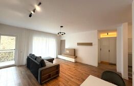 Apartament, prima inchiriere, 50 mp, parcare, balcon, zona Teilor