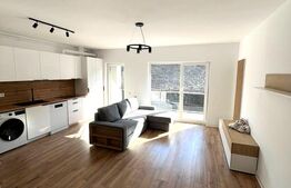 Apartament modern, 50 mp, parcare, balcon, zona Teilor