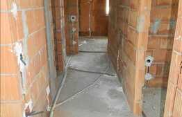 Casa de vanzare cu 130 mp utili, zona TERRA! Semifinisata! Finalizata in 2014!