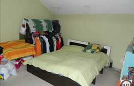 Vanzare casa 164 mp utili, teren 240 mp, front 11.29 ml, acces din strada