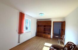 Casa 3 camere, 130 mp, 400 teren, 4 parcari, zona Valea Chintaului