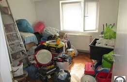 De vanzare 2 camere decomandat, 50 mp utili zona Aleea Godeanu