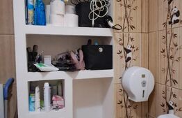 Apartament decomandat, 2 camere, 40 mp, etaj 4, zona Florilor  