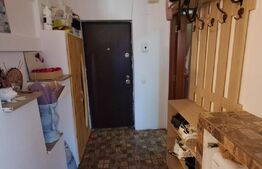 Apartament decomandat, 2 camere, 40 mp, etaj 4, zona Florilor  